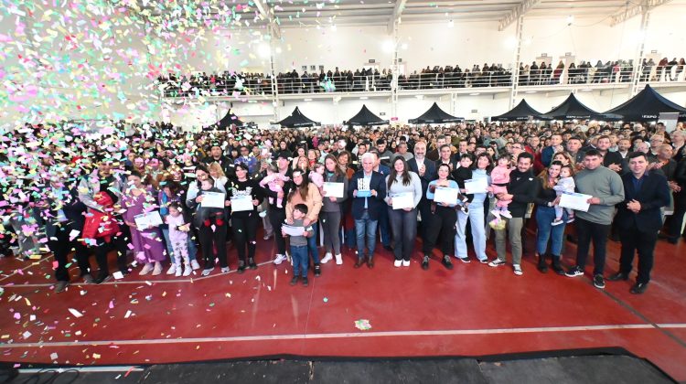Poggi celebró con emprendedores la puesta en marcha de más de 10 mil proyectos productivos