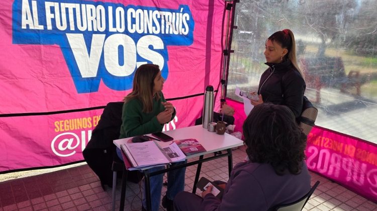 La UPrO llega al interior para promover carreras y activar las preinscripciones 2026
