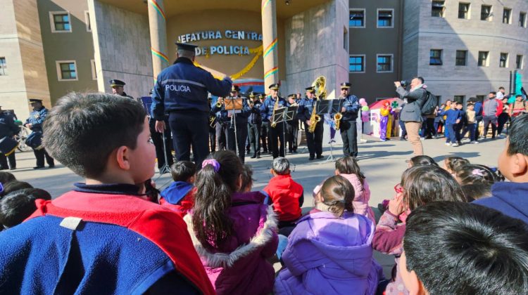 La Policía de San Luis celebró el Día del Niño en la Jefatura Central