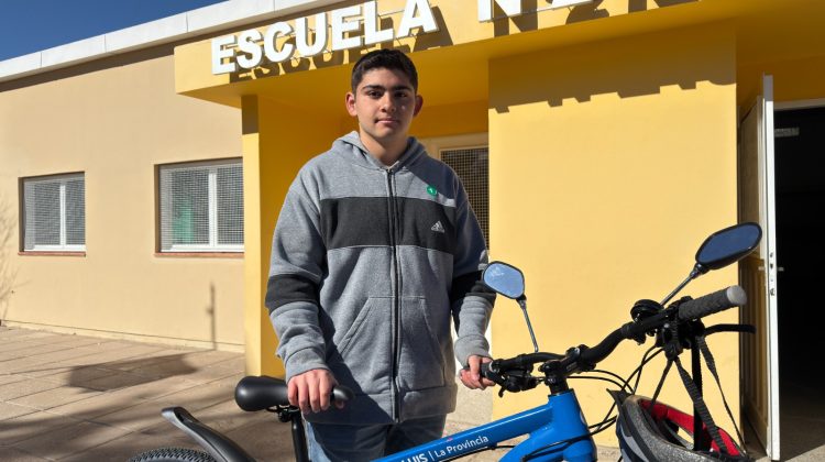 “Cuando me enteré de que me daban la bici me puse muy feliz porque no tenía”