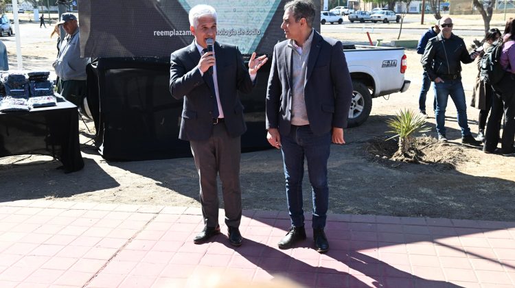 El Gobernador estuvo en la presentación de obras en el barrio San Martín