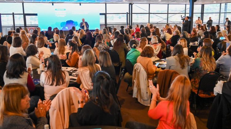 El Gobernador encabezó la apertura del 1° Foro de Mujeres Líderes en San Luis