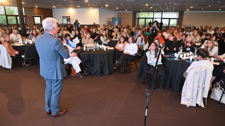 Con eje en la educación y el trabajo, concluyó el 1° Foro de Mujeres Líderes