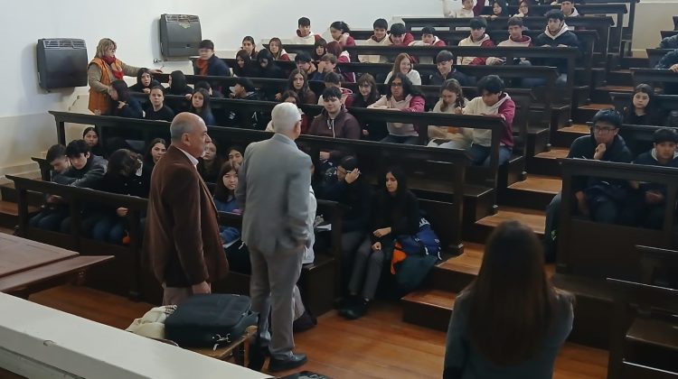 Inició el Concurso ‘Jóvenes por una Ética Pública’