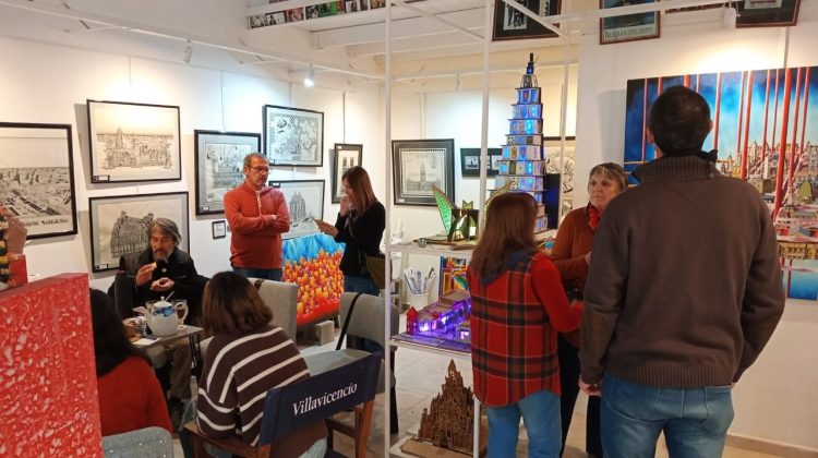La galería ‘Punto de encuentro’ suma miradas emergentes y consagradas