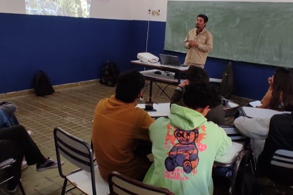Ambiente capacitó a estudiantes mendocinos en prevención de incendios forestales