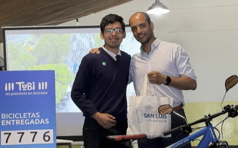 Fiesta azul en el sur provincial: llegaron las TuBi para acortar distancias