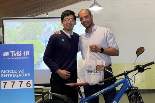 Fiesta azul en el sur provincial: llegaron las TuBi para acortar distancias