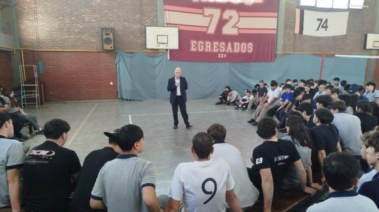 Culminaron con gran convocatoria las charlas del Concurso ‘Jóvenes por una ética pública’