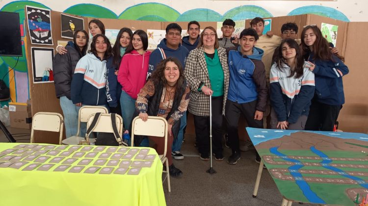 Estudiantes de la EPA N°1 investigan para saber si el arte hace mejor a las personas
