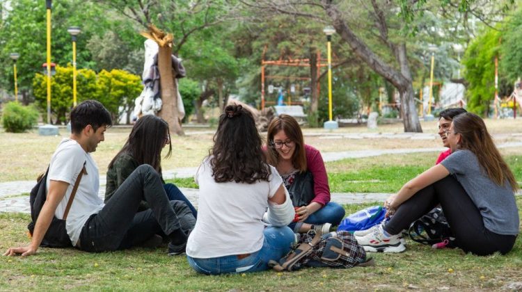 Portal de Carreras: la herramienta que ayuda a los estudiantes a definir su futuro académico