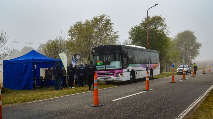 Unos 2.000 jóvenes utilizaron el servicio especial de colectivos en El Trapiche