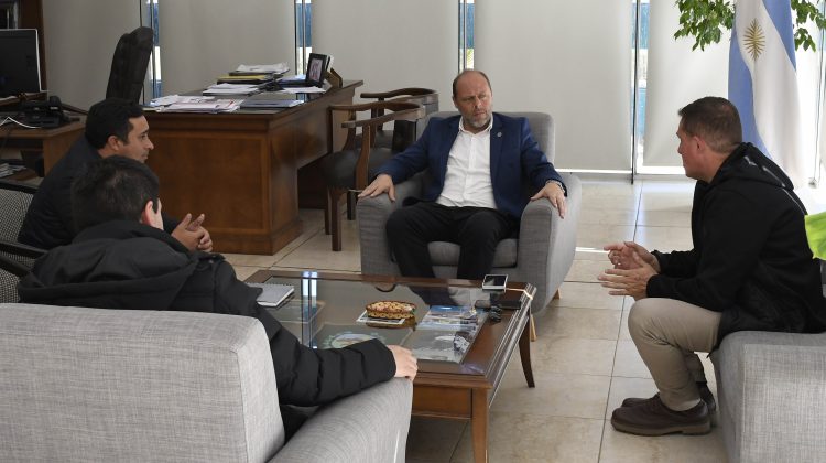 Amondarain se reunió con el intendente de Unión y su sucesor para coordinar obras y programas
