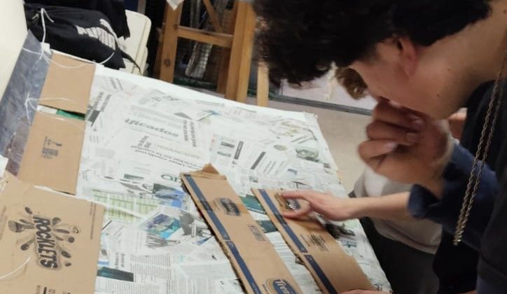 Con una producción creativa integral, la Escuela Secundaria de Arte celebra sus 69 años