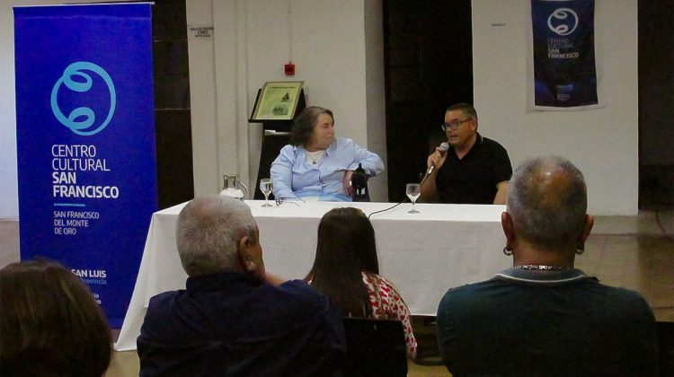 Abrió la muestra ‘Vibrando en colores’ en el Centro Cultural de San Francisco