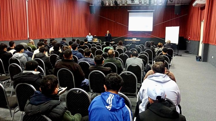 Capacitarán en conducción responsable de motos en la UPrO