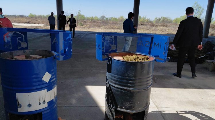Incineran casi 100 kilos de marihuana en Villa Mercedes con participación de instituciones y prensa