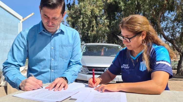 Firmaron convenios con siete entidades en las que colaboran beneficiarios del Plan de Inclusión