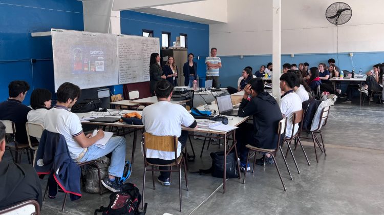 La capacitación CLIP llegó a la Escuela Técnica N°5 ‘Ingeniero José Álvarez Condarco’