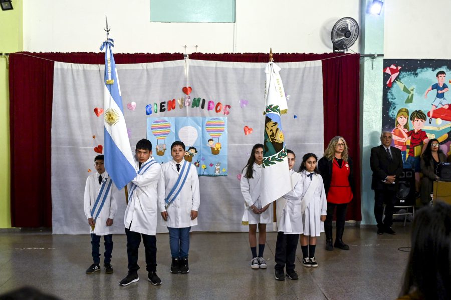 Las autoridades desplegaron un acto para celebrar este acontecimiento.