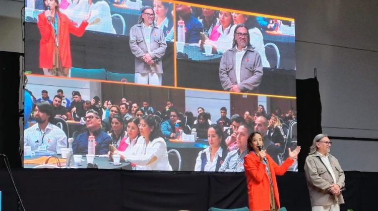 “El cuidado de la salud mental requiere de toda la sociedad”