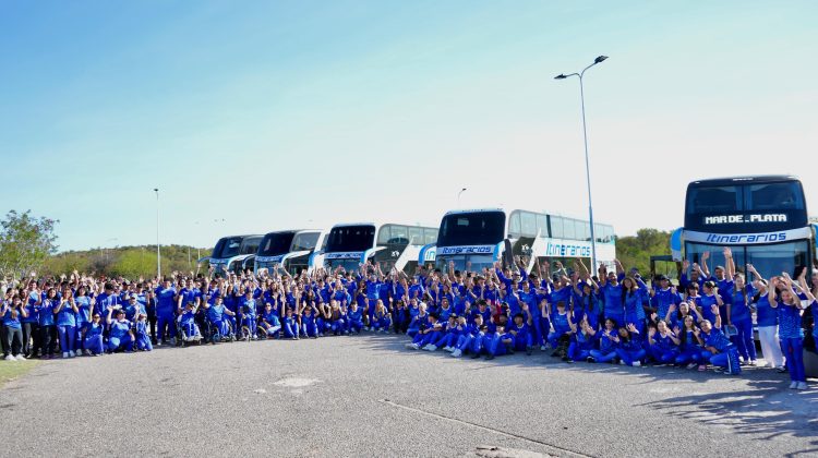 La delegación sanluiseña partió rumbo a Mar del Plata para los Juegos Evita