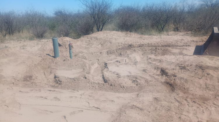 Trabajaron en el mantenimiento del ramal VII del acueducto del Oeste