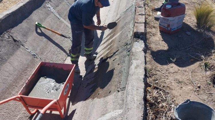 Finalizó la limpieza y el mantenimiento anual del canal Renca – Santa Rosa