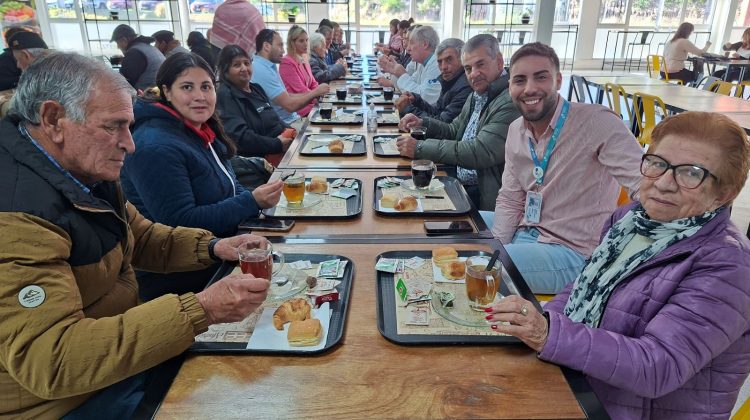 Vecinos de Zanjitas participaron de una nueva jornada de ‘Grandes Amigos Salud’