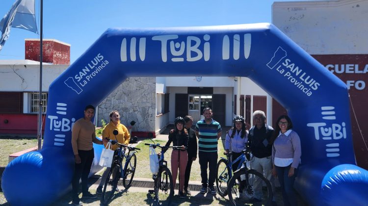 “Dani nunca tuvo bicicleta y le encanta repararlas, entonces también es un impulso a su futuro”  