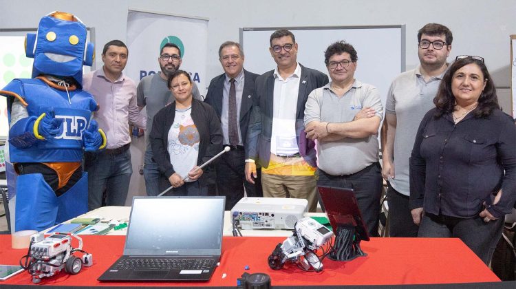 La Universidad de La Punta participó en la sexta edición de la Expo Robótica