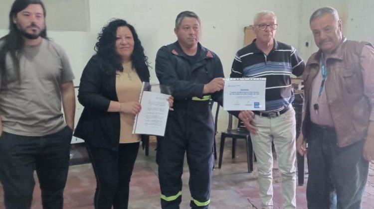Ambiente capacitó a bomberos voluntarios de San Francisco del Monte de Oro en el sistema FWI