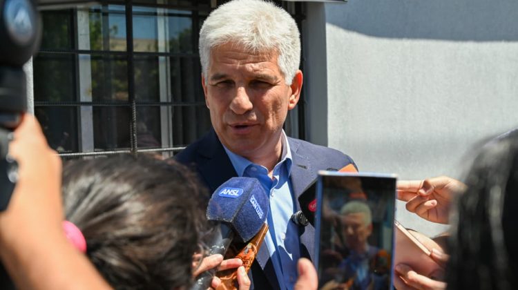 “El domingo tenemos que ir a votar”