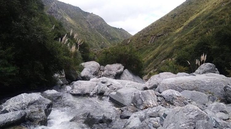 Salto del Tabaquillo: agua, naturaleza y sierras para conectar con la vida