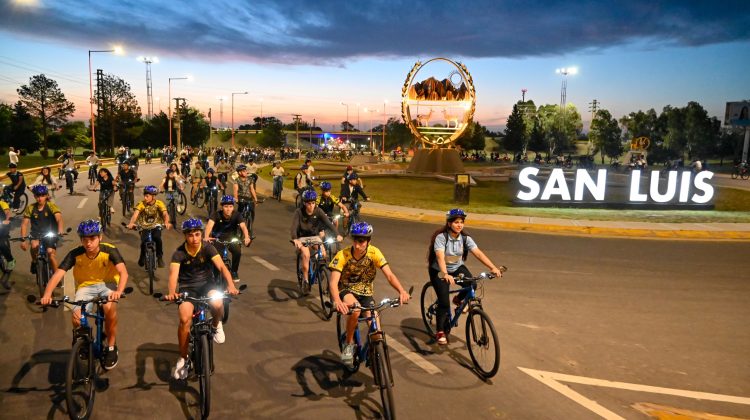 Con más 8.000 bicicletas entregadas, el Gobierno cerró la edición 2025 del Plan TuBi