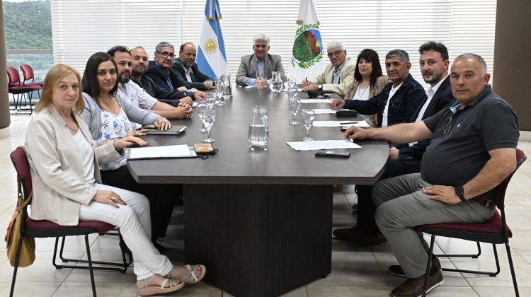 El Gobierno ya inició la construcción de viviendas en 24 localidades