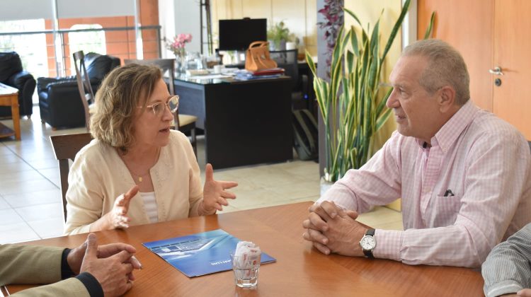 Salud y el Sanatorio Rivadavia firmaron un convenio de cooperación y capacitación neonatal