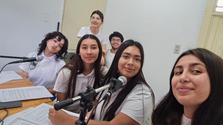 La radio de la Escuela Técnica N°30 ‘Fragata Sarmiento’ volvió a sonar