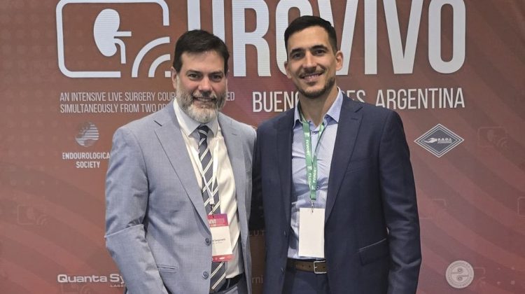 El hospital ‘Carrillo’ participó de un curso internacional que combinó cirugía en vivo y urología
