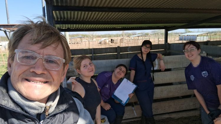Estudiantes de la UCCuyo realizarán en Sol Puntano un proyecto de mejora genética caprina