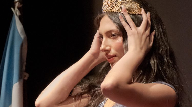 Ana Luz Leyes fue coronada Miss Mundo San Luis