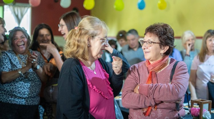 Dictarán una capacitación para cuidadores domiciliarios de personas mayores