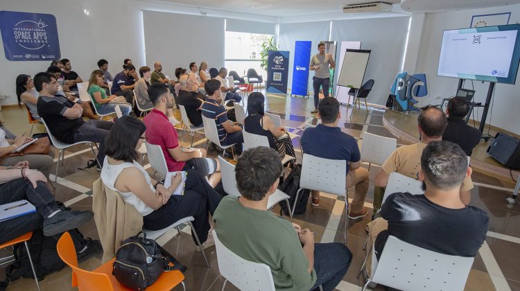 Comenzó la capacitación en formulación de proyectos de inversión para emprendedores tecnológicos