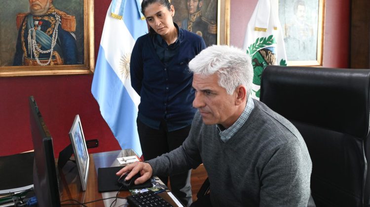 El Gobernador promulgó la ley que pondrá freno al robo de cables de cobre y metales ferrosos