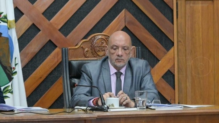 El Gobernador le aceptó la renuncia al juez Saá Petrino