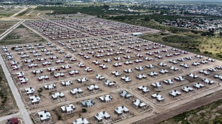 Realizan los últimos ajustes en las 800 nuevas viviendas de la ciudad de San Luis