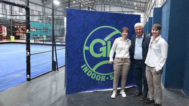 El Gobernador visitó GK Indoor Sports en otro gesto de fuerte apoyo a los emprendedores