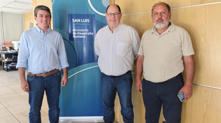 El ministro Bertolini recibió al presidente de la Federación de Cooperativas Federadas 