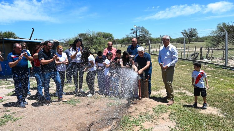 Poggi encabezó la refuncionalización del pozo público ‘Pampa Grande’