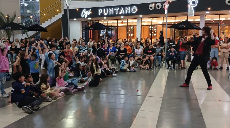 “El evento me parece espectacular, hermoso para que los chicos disfruten y vivan esta magia”